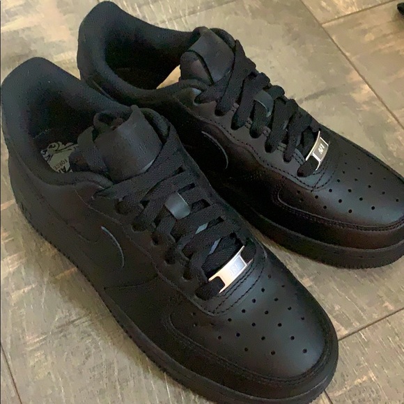 BLACK air force ones BRAND NEW - Picture 1 of 5